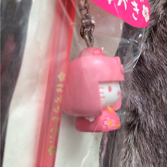 New NWT Sanrio Hello Kitty body solid mini figure pink ear pick stick 2007 Japan - Picture 3 of 6